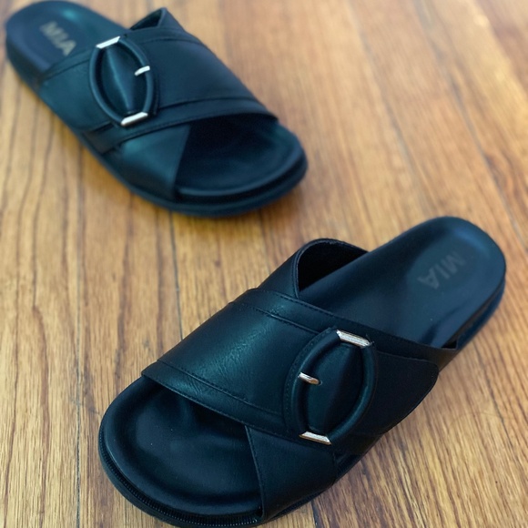 MIA summer slides, Size: 6.5, Color: black - Picture 8 of 8